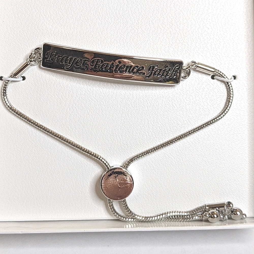 New In Box Zoe's Loft‎ Engraved Prayer, Patience, Faith  Snack Chain Bracelet